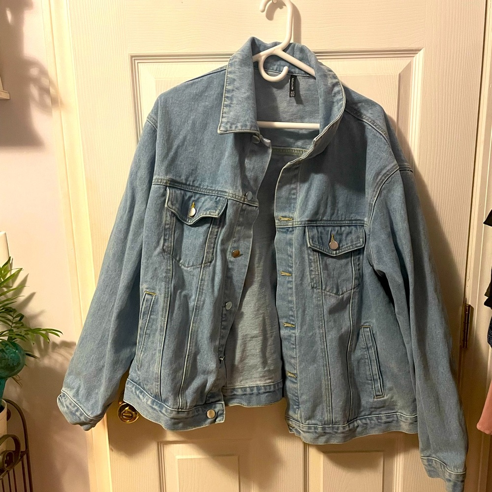 Pretty Little Thing Oversized Denim Jacket